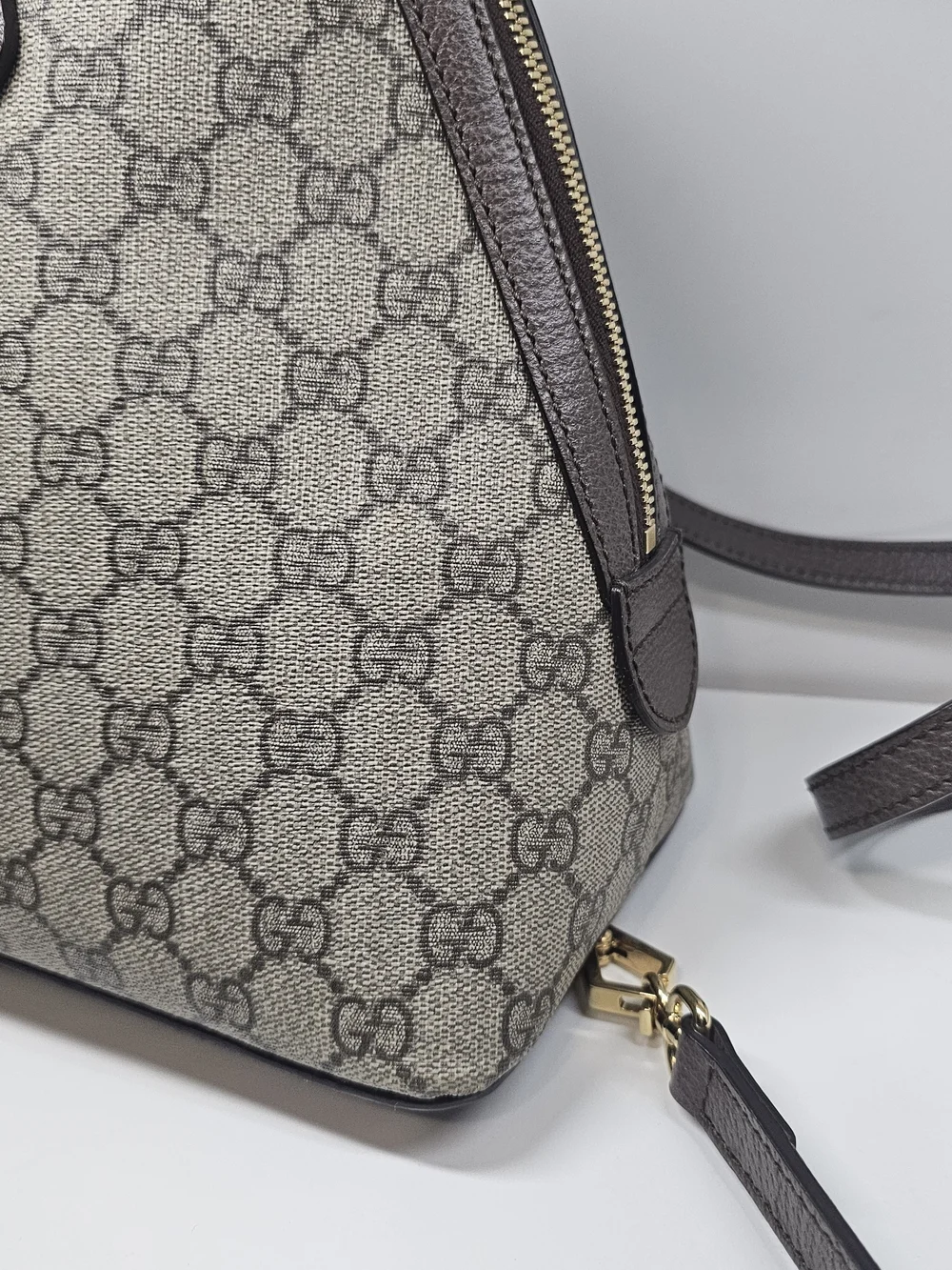 Gucci shoulder bag